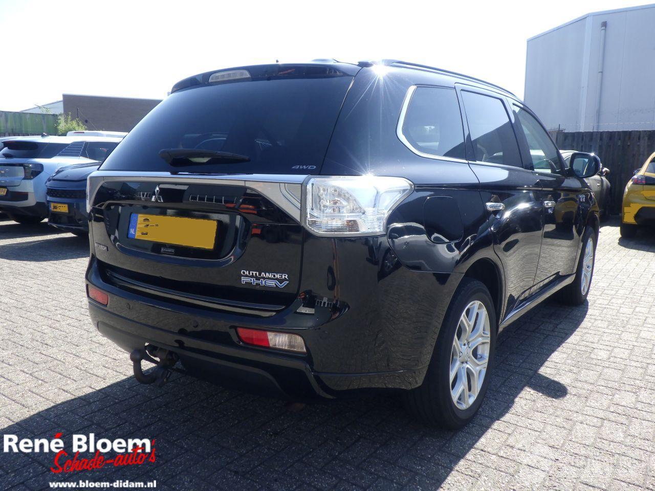 Mitsubishi Outlander 2.0 PHEV Instyle