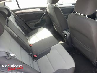 Volkswagen e-Golf e-Golf picture 10