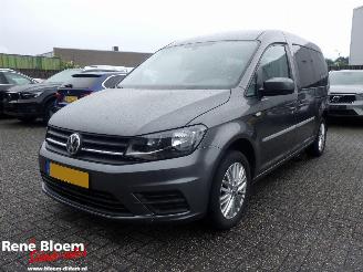 damaged passenger cars Volkswagen Caddy Maxi 2.0 TDI DSG 5p 102pk Rolstoelwagen 2017/1
