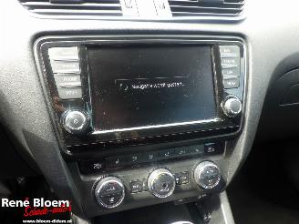 Skoda Octavia Combi 1.6 TDI Greentech DSG Style Business 110pk picture 18