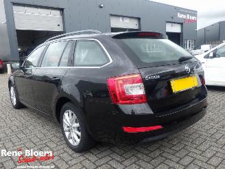 Skoda Octavia Combi 1.6 TDI Greentech Ambition Business picture 2