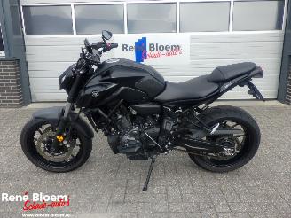 krockskadad bil motor Yamaha MT-07  2022/2