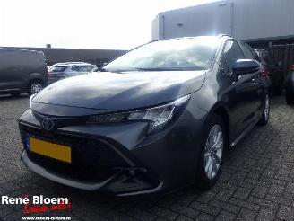damaged passenger cars Toyota Corolla Touring Sports Hybrid 140 Business 2024/5