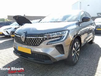 Vaurioauto  passenger cars Renault Austral 1.2 E-Tech Full Hybrid 200 techno 2023/7