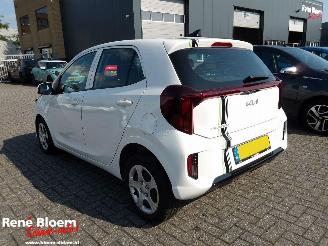 Kia Picanto 1.0 DPI DynamicLine 5-persoons picture 2