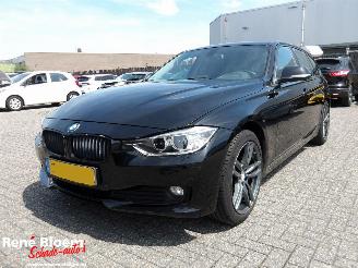Unfallwagen BMW 3-serie 318d Executive 142pk Aut 2014/9