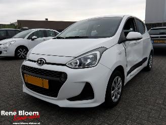 krockskadad bil auto Hyundai I-10 i Comfort 5drs Airco 2018/10