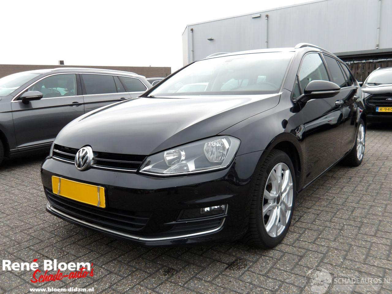 Volkswagen Golf 1.6 TDI Connected Series Aut