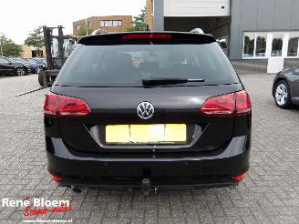 Volkswagen Golf 1.6 TDI Connected Series Aut picture 3
