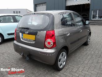 Kia Picanto 1.0 X-pect picture 4