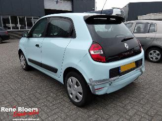 Renault Twingo 1.0 SCe Authentique picture 2