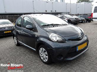 Toyota Aygo 1.0 VVT-i Comfort Airco 5drs picture 5