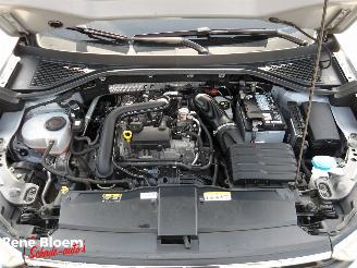Volkswagen T-Roc 1.0 TSI Life 75 Edition picture 19