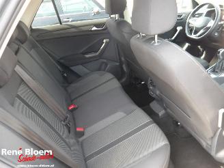 Volkswagen T-Roc 1.0 TSI Life 75 Edition picture 9