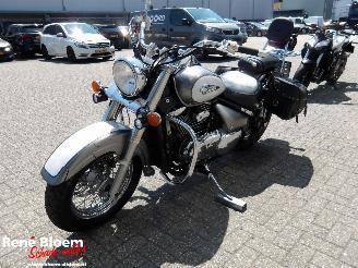 Suzuki VL 800 intruder Volusia picture 7