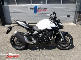 skadebil auto Honda CB 1000 Hornet 2025/3