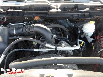 Dodge Ram 1500 5.7 V8 SRT Sport picture 24