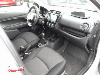 Mitsubishi Space-star 1.2 Connect picture 8