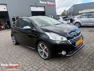 Peugeot 208 1.6 THP GTI 200pk picture 2