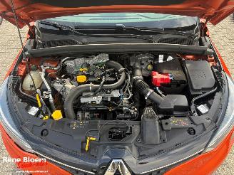 Renault Clio 1.0 TCe Intens 5drs picture 14