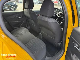 Peugeot 208 1.2 PureTech Active Pack picture 10