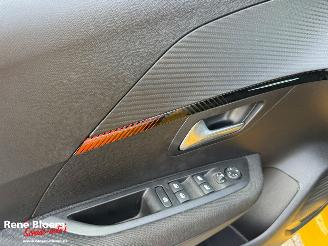 Peugeot 208 1.2 PureTech Active Pack picture 18