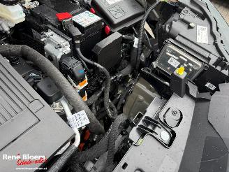 Peugeot e-2008 EV GT 54kWh picture 19