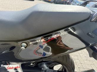Honda  CBR 1100 XX Blackbird picture 12