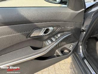 BMW 3-serie 330i Touring X-Drive 245pk picture 13