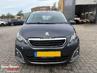 Peugeot 108 1.0 e-VTI Allure 72pk 5drs Airco picture 3