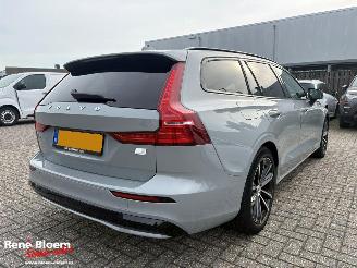 Schadeauto Volvo V-60 2.0 T6 Plug-in-Hybrid AWD Plus Dark 2024/3