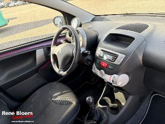 Peugeot 107 1.0 Active 5-drs Airco picture 7