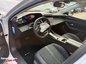 Peugeot e-308 Style EV 54kWh, 136pk picture 10