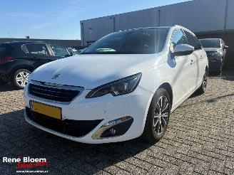 Schadeauto Peugeot 308 1.2 Puretech Premium Aut 131pk 2016/7