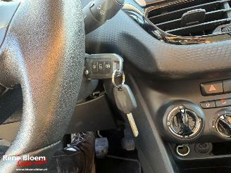 Peugeot 208 1.2 Puret6ech Signature 5drs Airco picture 20