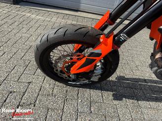 KTM 690 SMC R picture 17