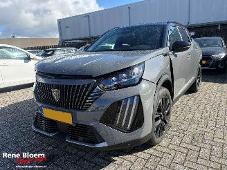 krockskadad bil auto Peugeot 2008 1.2 Hybrid 145 GT 2026/3