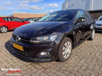 Schadeauto Volkswagen Polo 1.6 TDI Comfortline Business Navi 5-drs 2018/6
