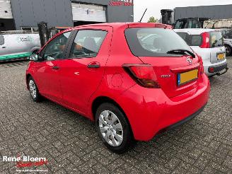 Toyota Yaris 1.0 VVT-i Trend picture 2