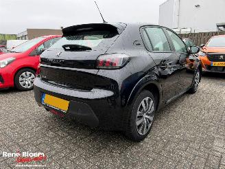 Voiture accidenté Peugeot e-208 EV Active 50kwh Aut 2020/12