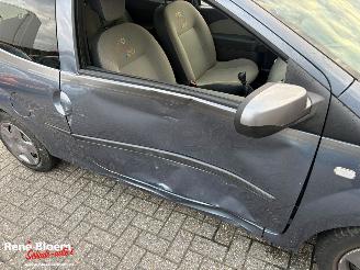 Renault Twingo 1.2-16V Collection Airco picture 7