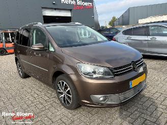Volkswagen Touran 1.4 TSI Highline 7pers picture 2