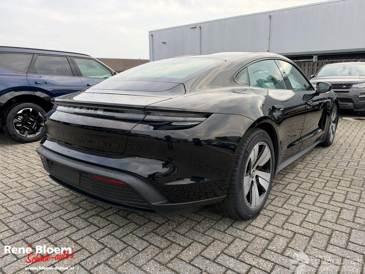 Porsche Taycan 4S 84kwh Full Option