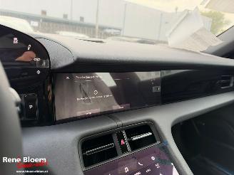 Porsche Taycan 4S 84kwh Full Option picture 21