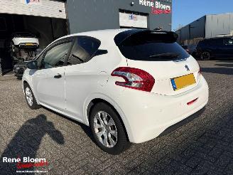 Peugeot 208 1.0 VTI Access 68pk picture 2