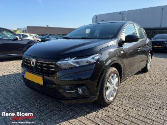Damaged car Dacia Sandero 1.0 TCE 90 Comfort 2022/9