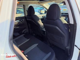 Nissan Qashqai 1.2 N-Connecta picture 9