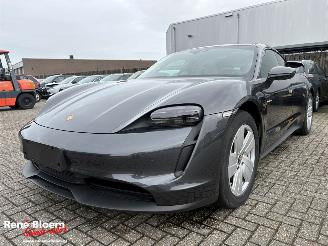 uszkodzony samochody osobowe Porsche Taycan 79kwh Full Option Bose sound 2026/10