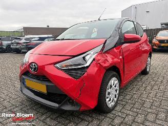 Avarii autoturisme Toyota Aygo 1.0 VVT-i X-fun 72pk 5drs Airco 2021/11