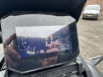 Honda  ADV 350A 29pk Matgrijs - keyless - handvat verwarming - abs - slechts 5284km gelopen - lichte krassen picture 28